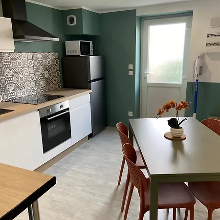 Joli Au Calme 아파트 브뤼에라뷔시에르