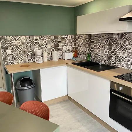 Joli Au Calme 아파트 브뤼에라뷔시에르